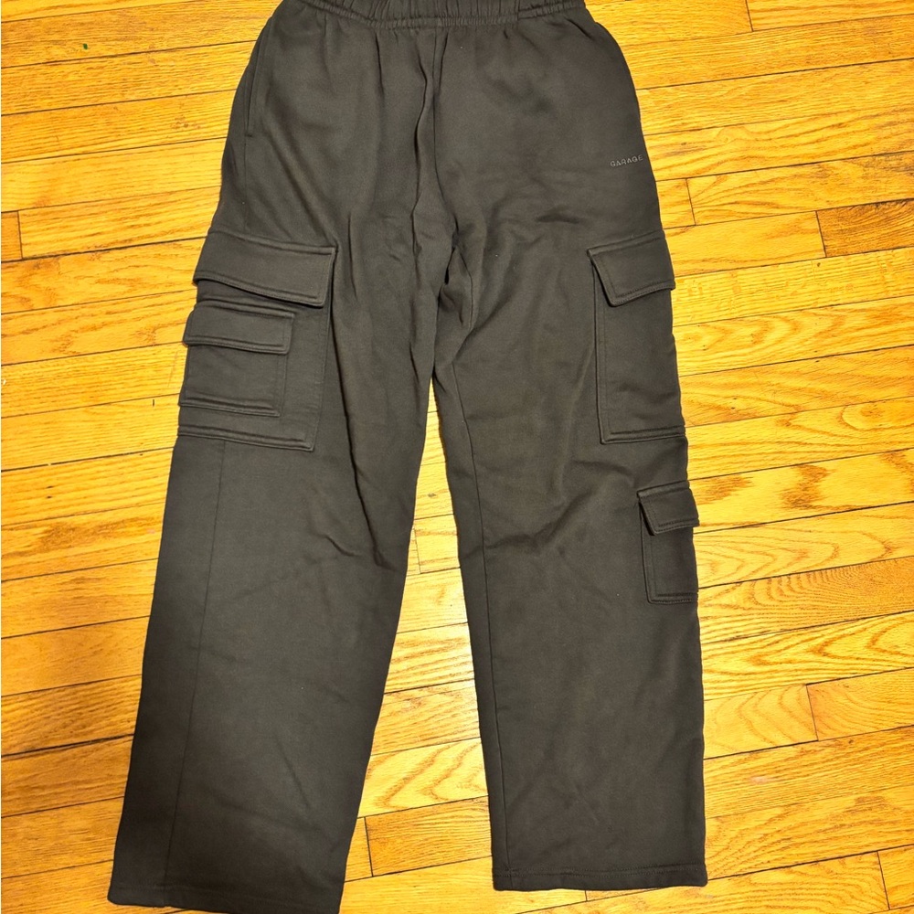 Women’s Dark Grey Garage Cargo SweatPants